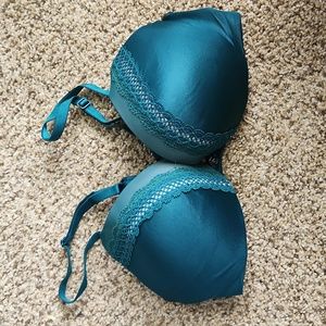 Victoria Secret Green Very Sexy Pushup Bra 34B